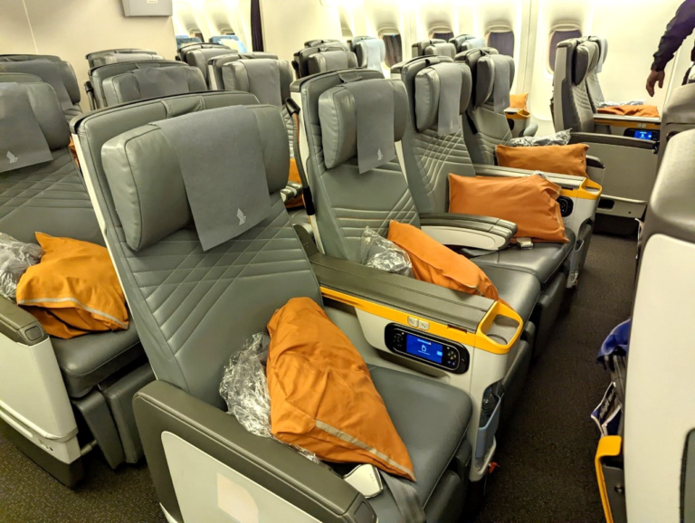 Premium Economy vs Business Class: Which One Should You Choose in 2026?